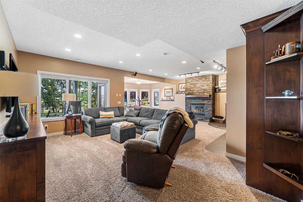 216 Montclair Place
