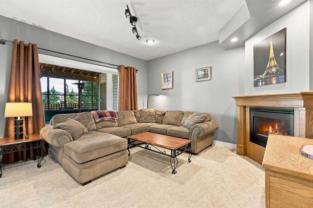 5 Riverview Court