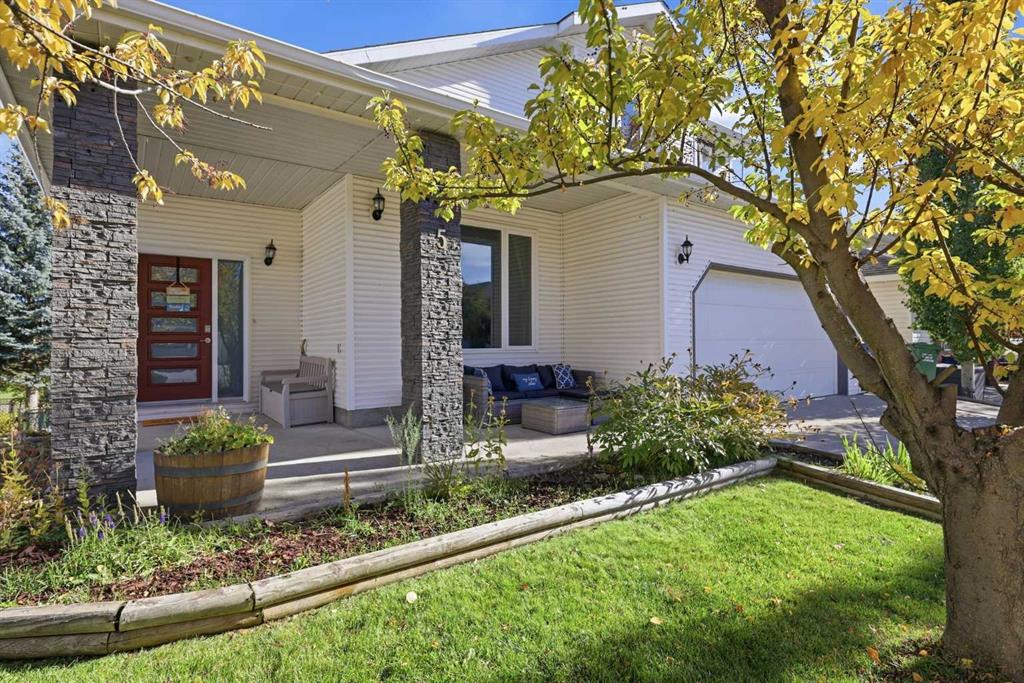 5 Riverview Court