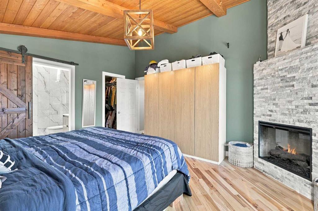 5 Riverview Court