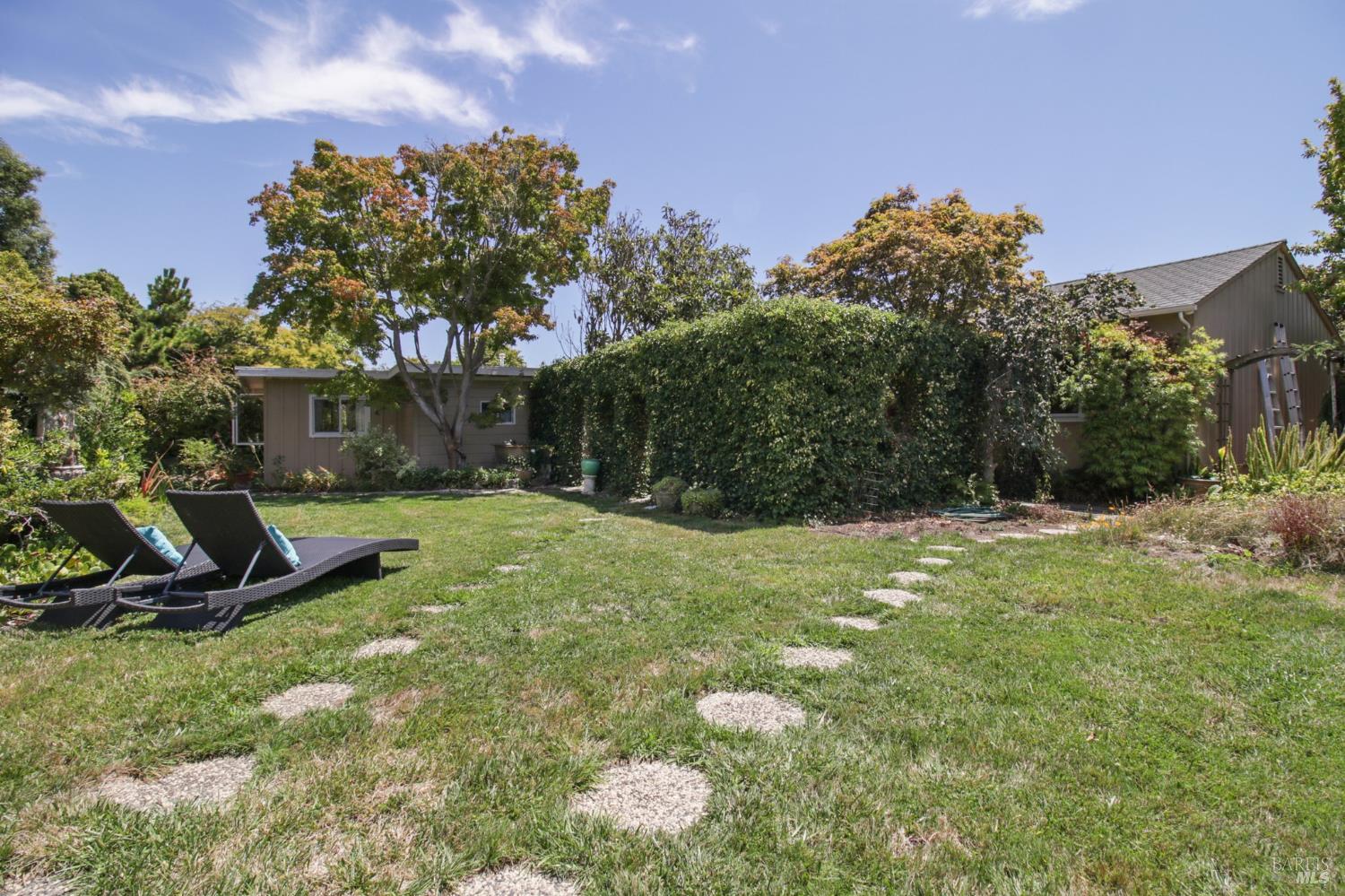 754 Bradley Avenue
