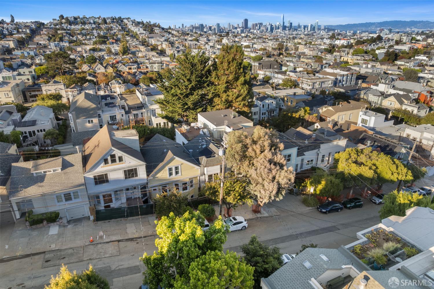 4040 Cesar Chavez Street