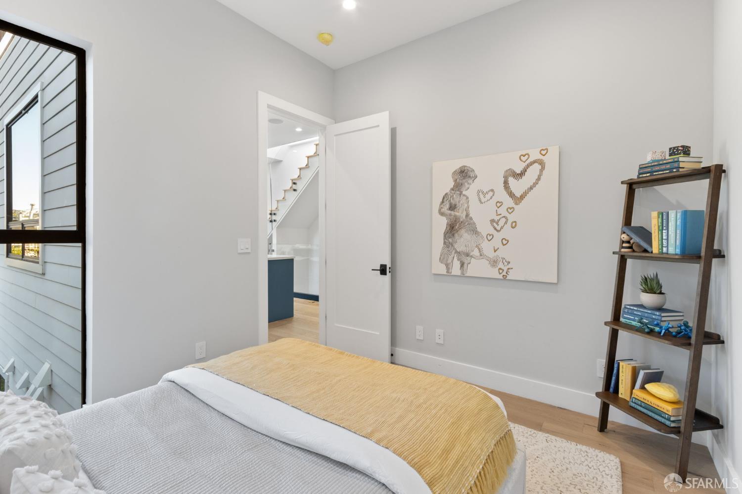 4040 Cesar Chavez Street