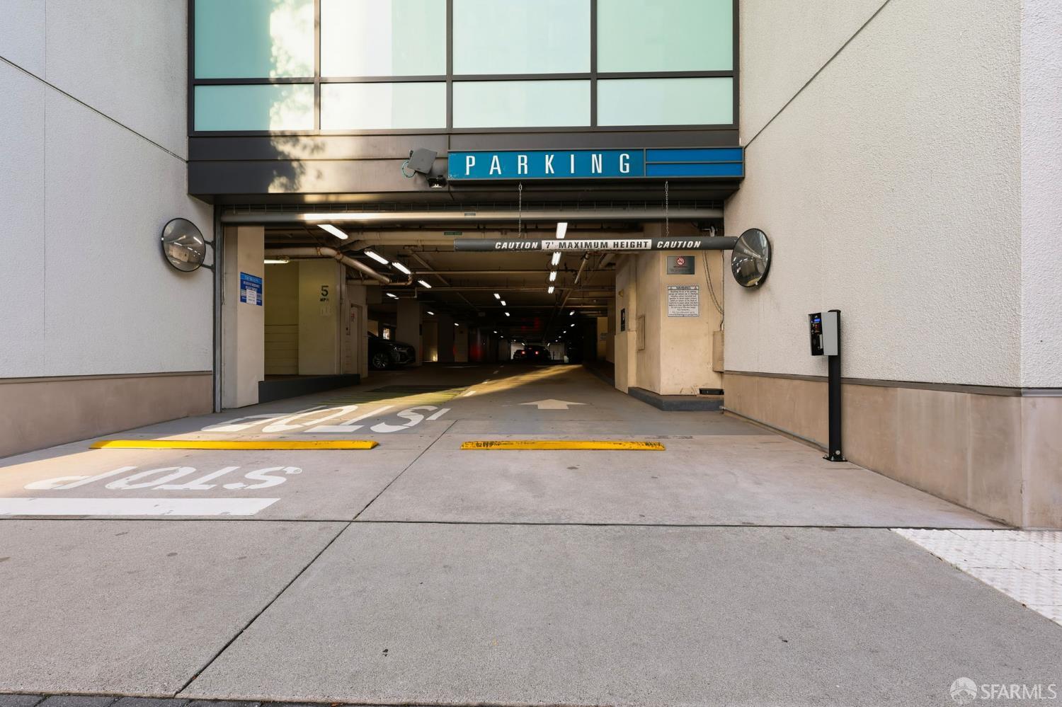 250 King Street # 1304