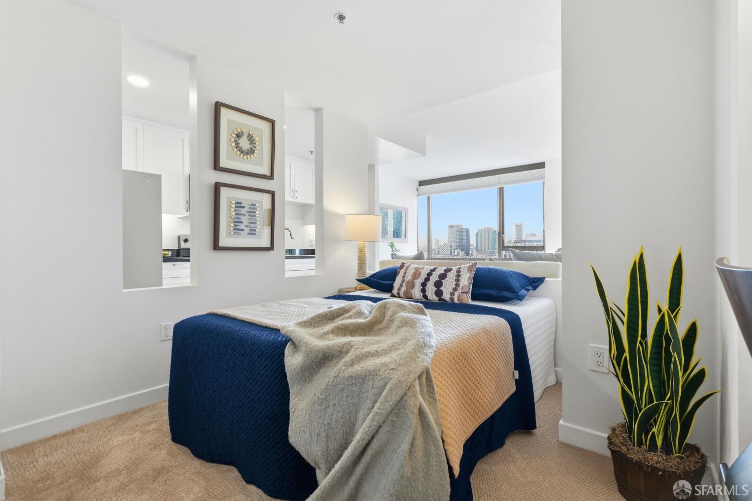 250 King Street # 1304