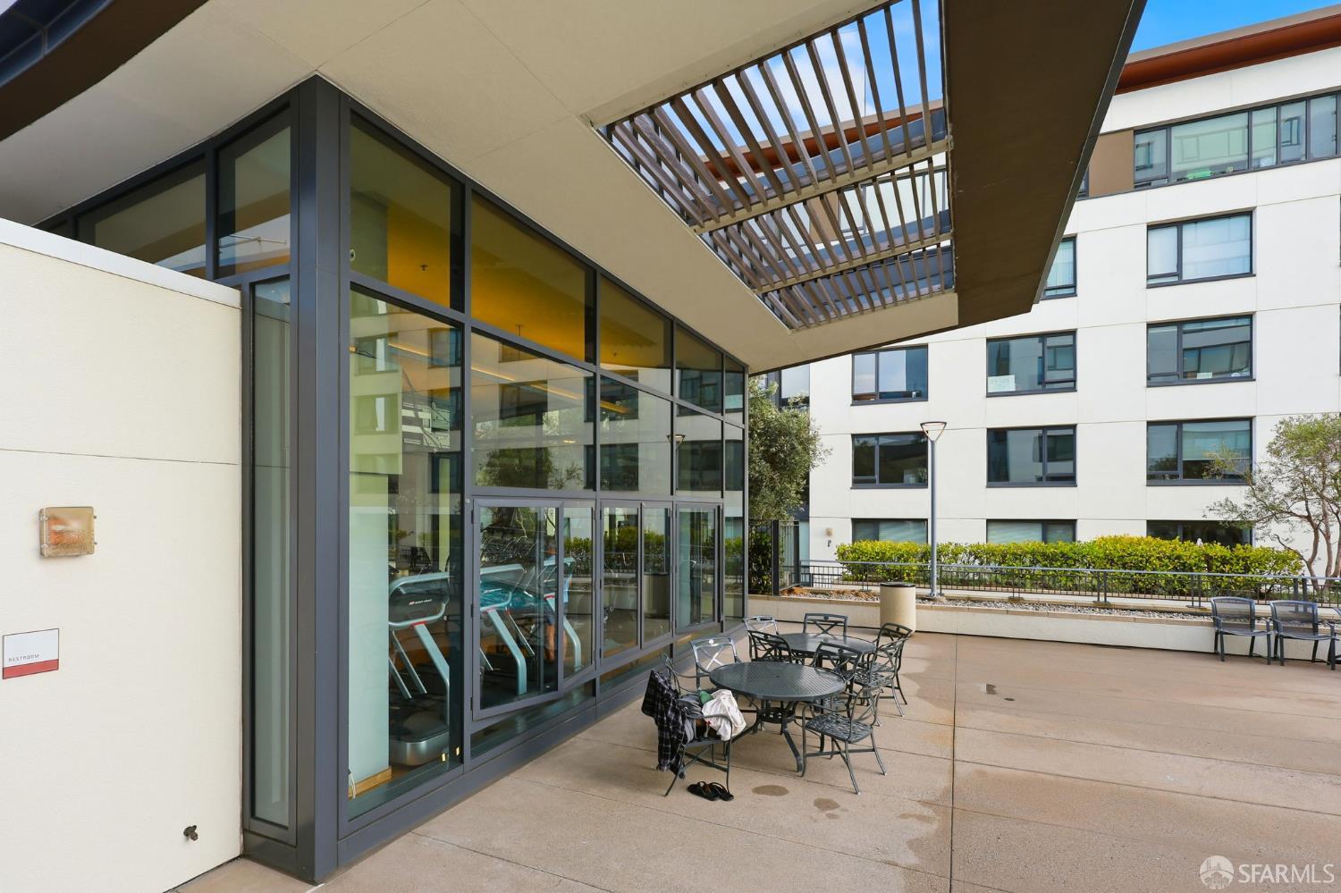 250 King Street # 1304