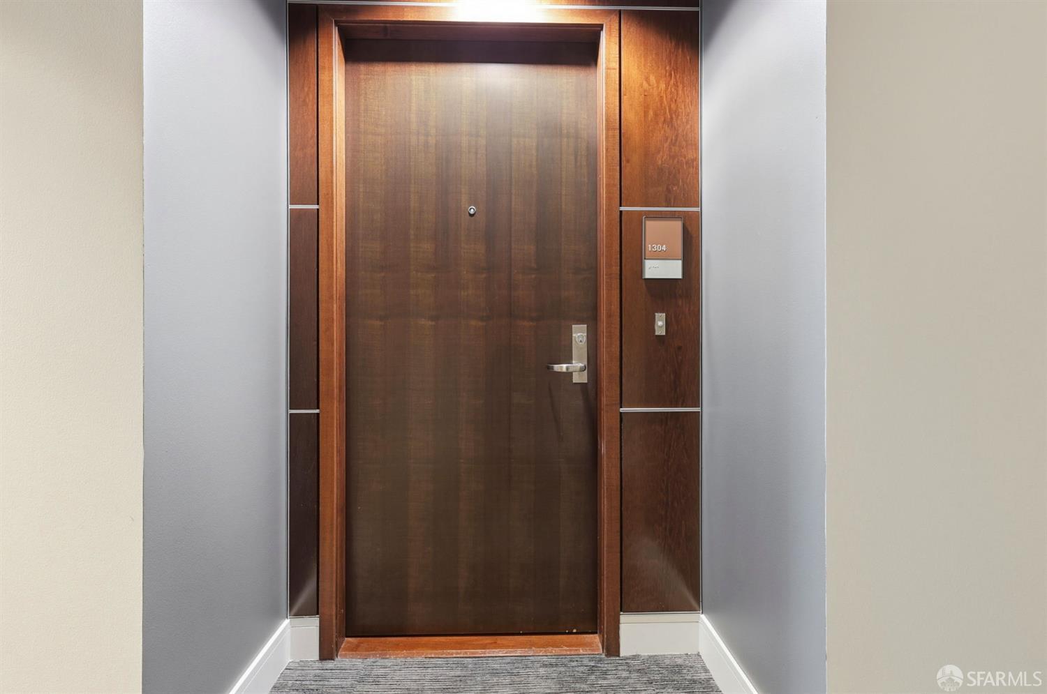 250 King Street # 1304