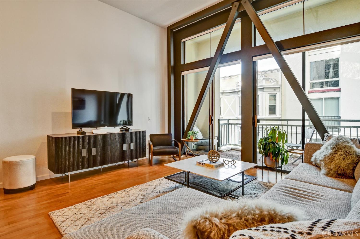 81 Lansing Street # 309