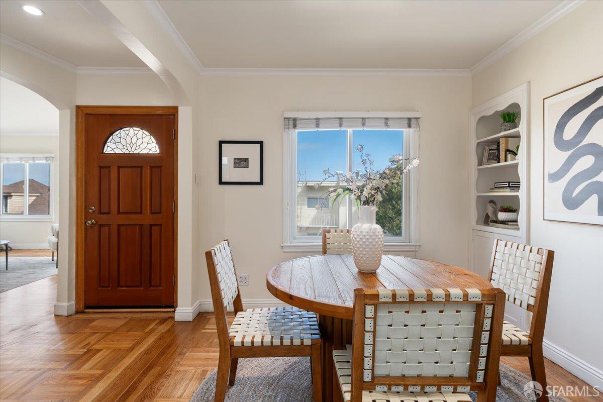 432 Corbett Avenue