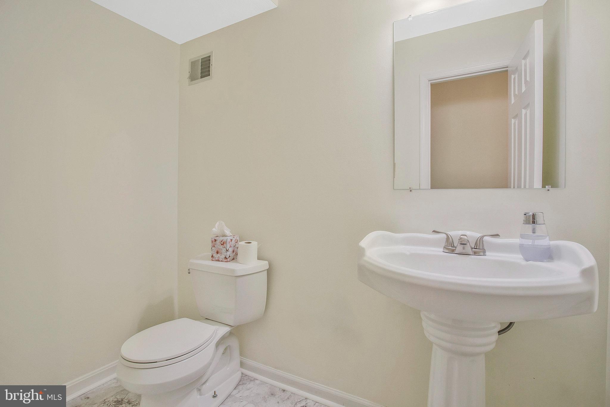 10209 NORWOOD COURT