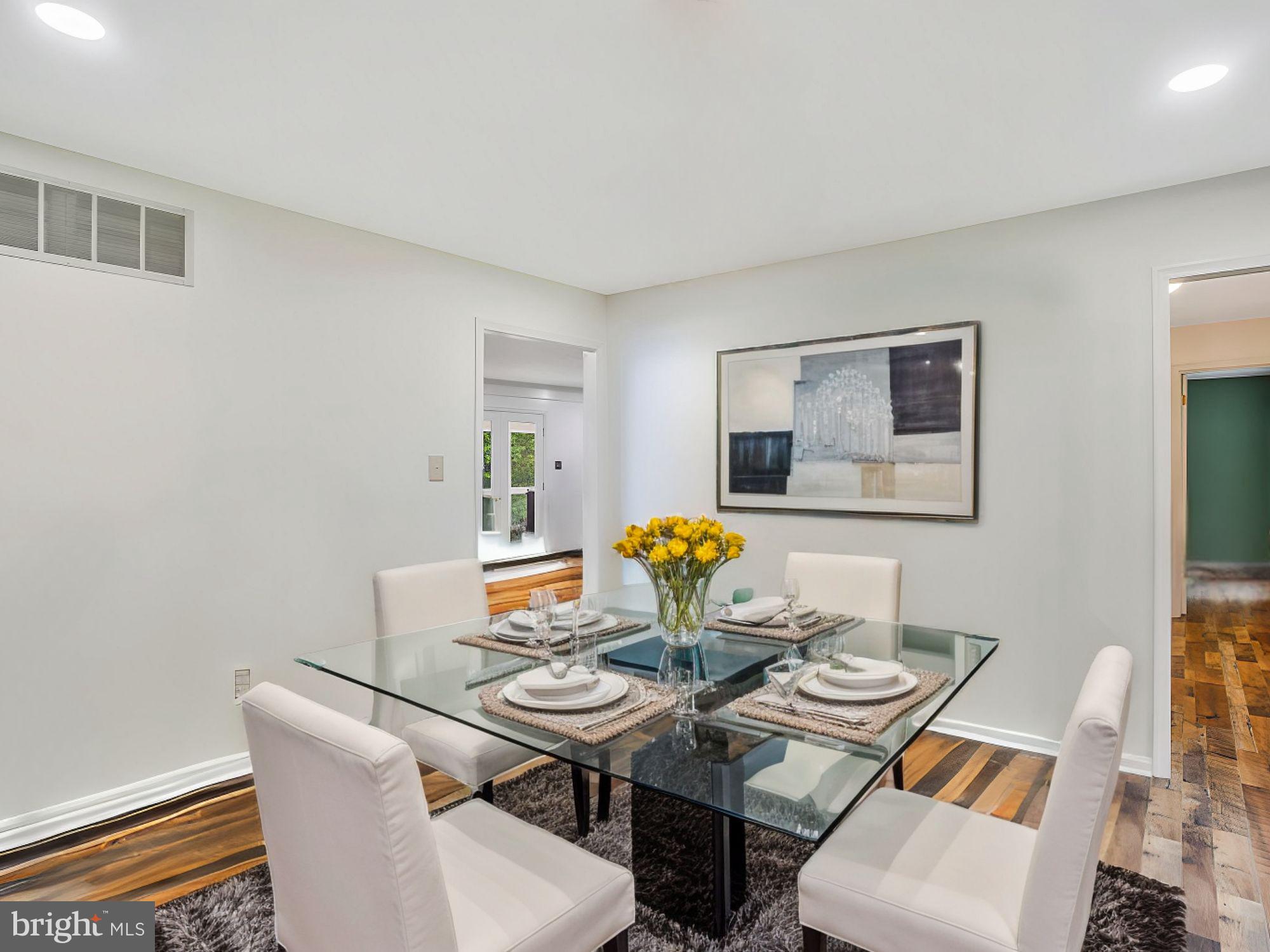 10209 NORWOOD COURT