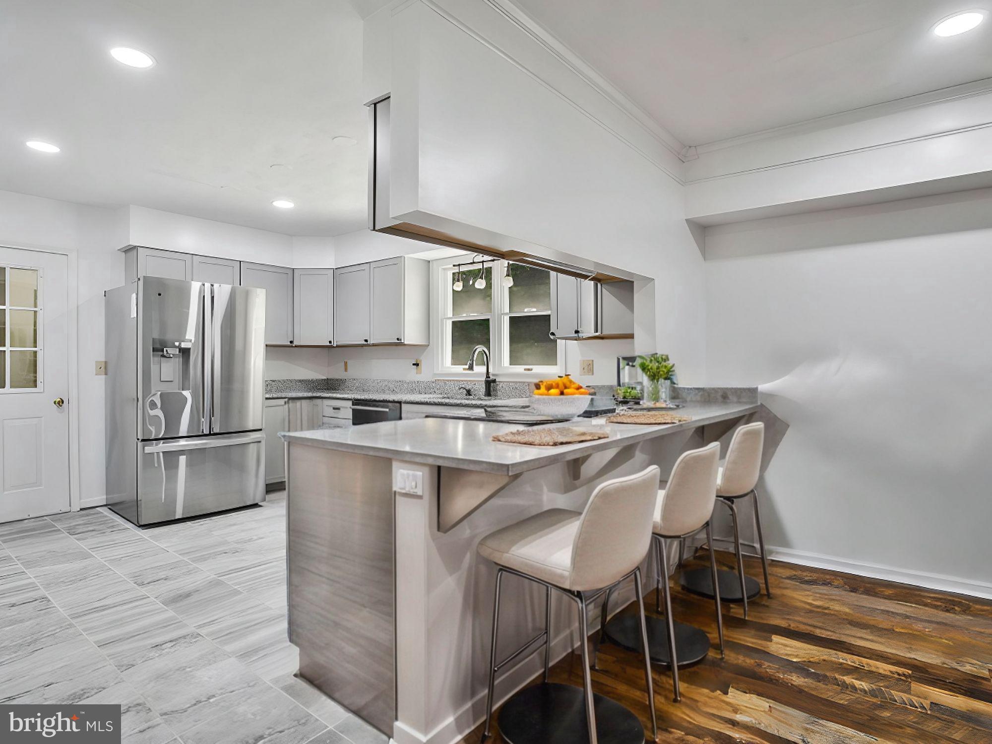 10209 NORWOOD COURT