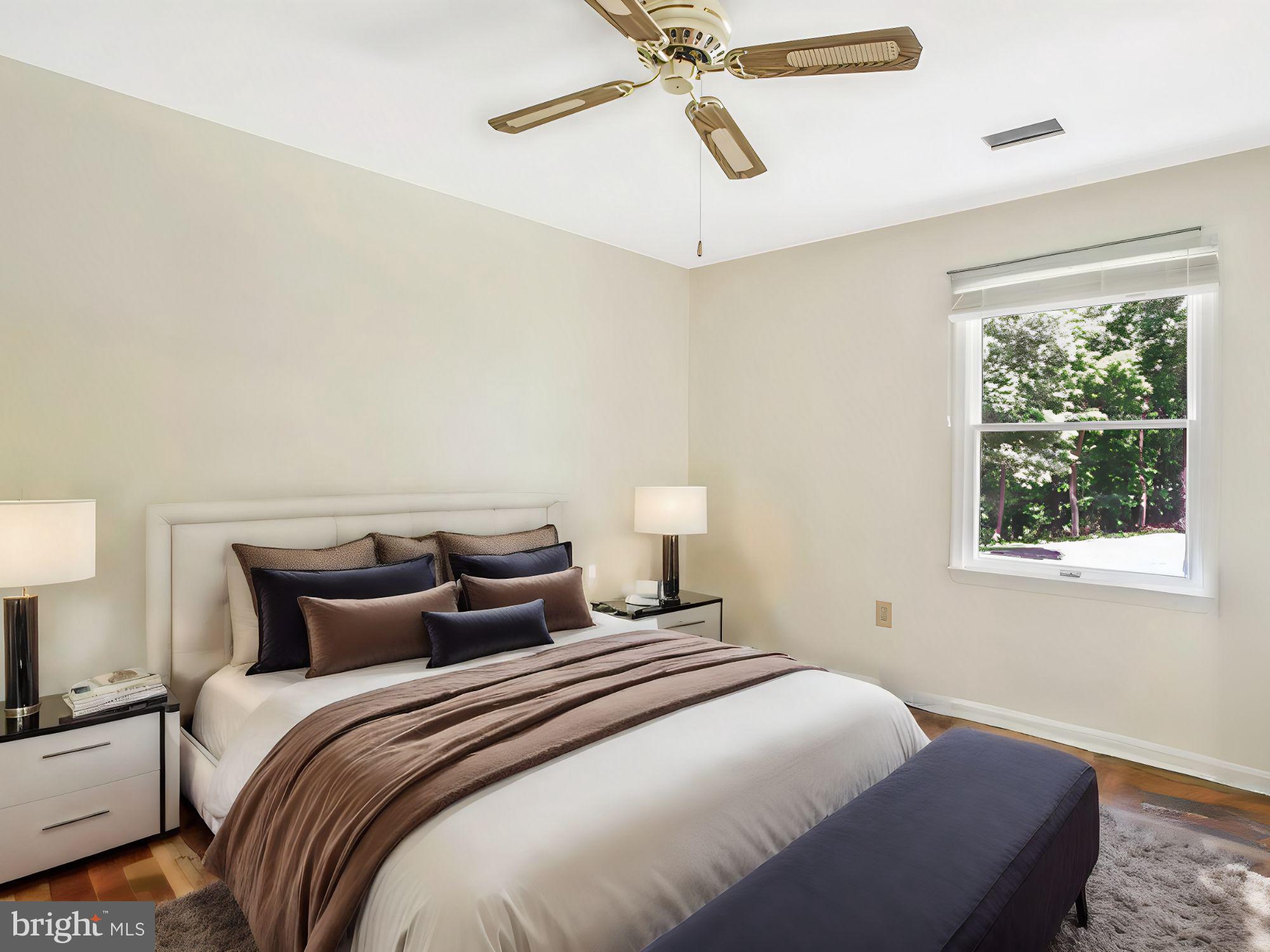 10209 NORWOOD COURT