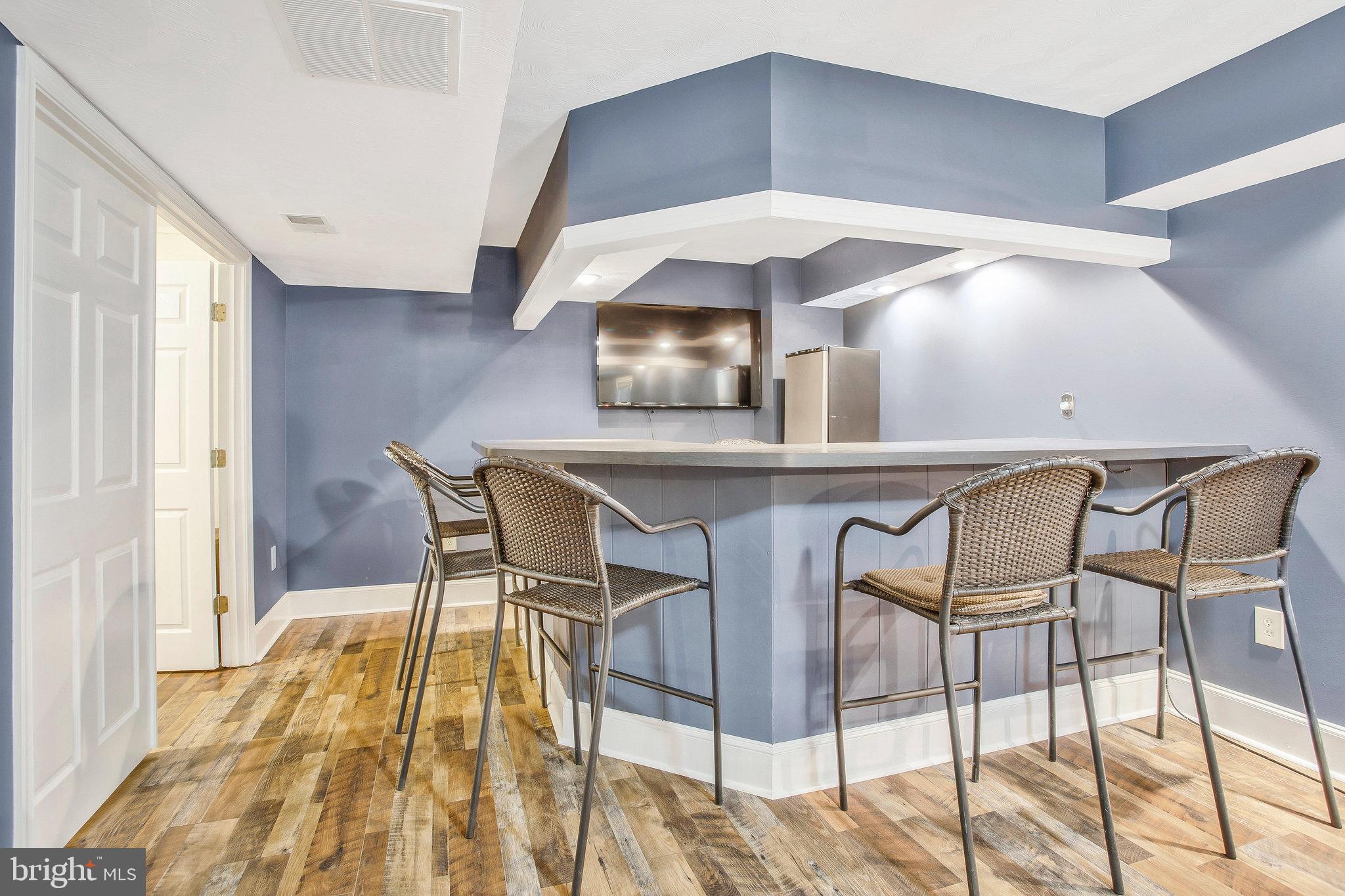 10209 NORWOOD COURT