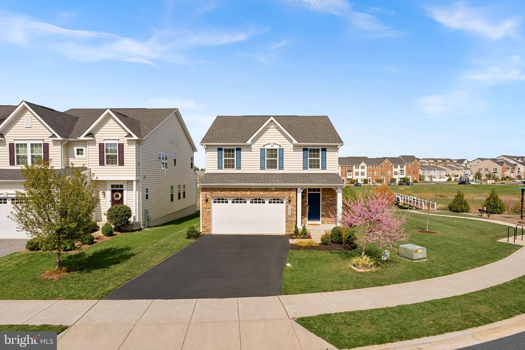 6423 MADIGAN TRAIL