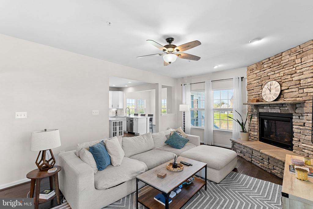 6423 MADIGAN TRAIL