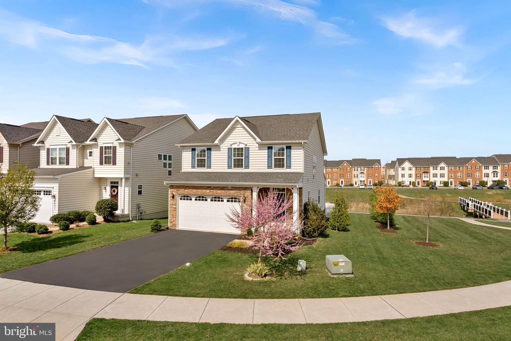 6423 MADIGAN TRAIL