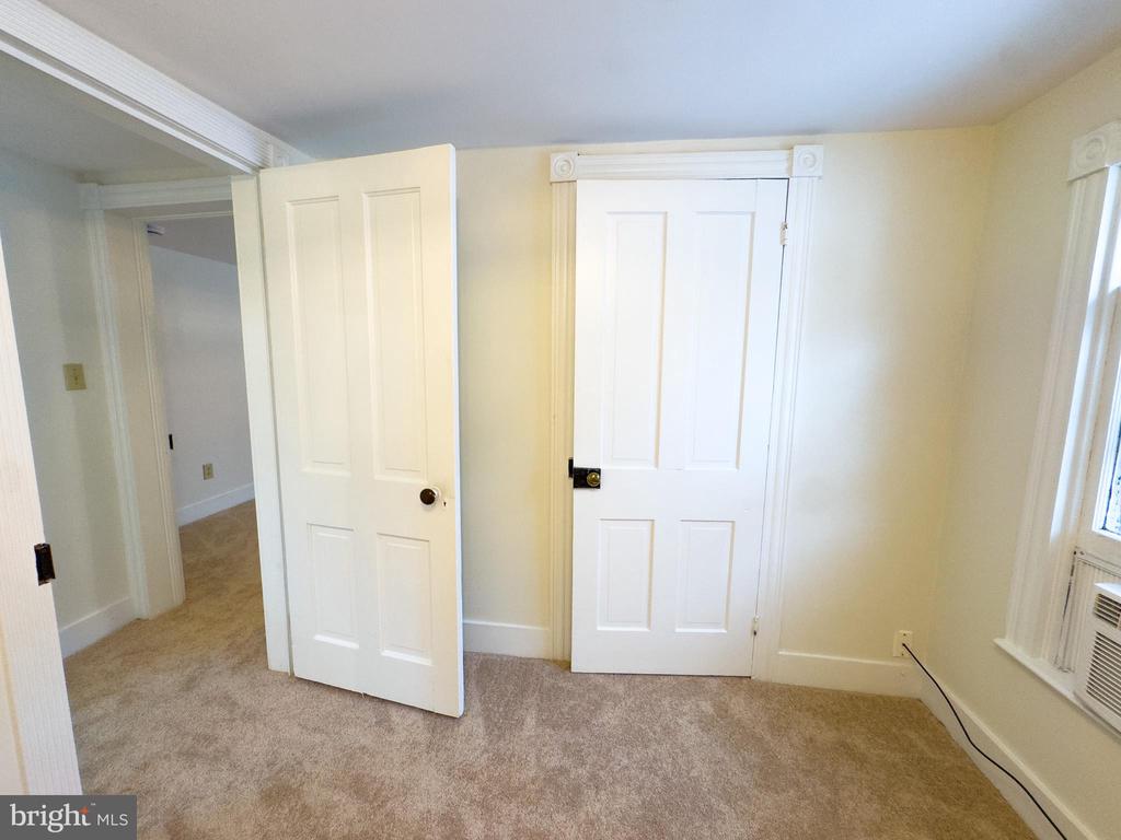 213 W B STREET