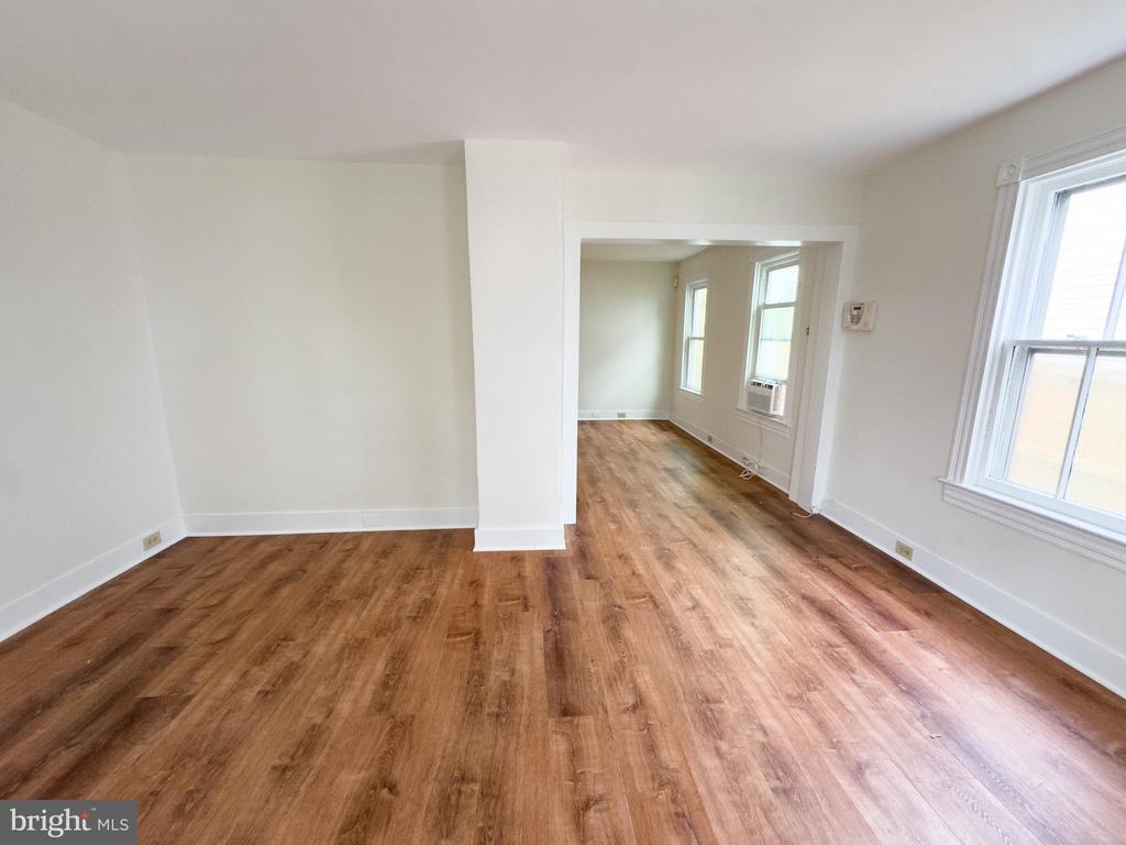 213 W B STREET