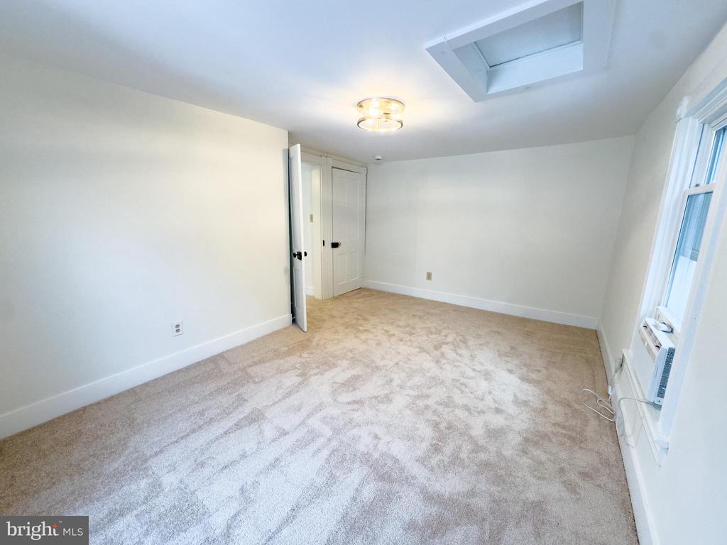 213 W B STREET