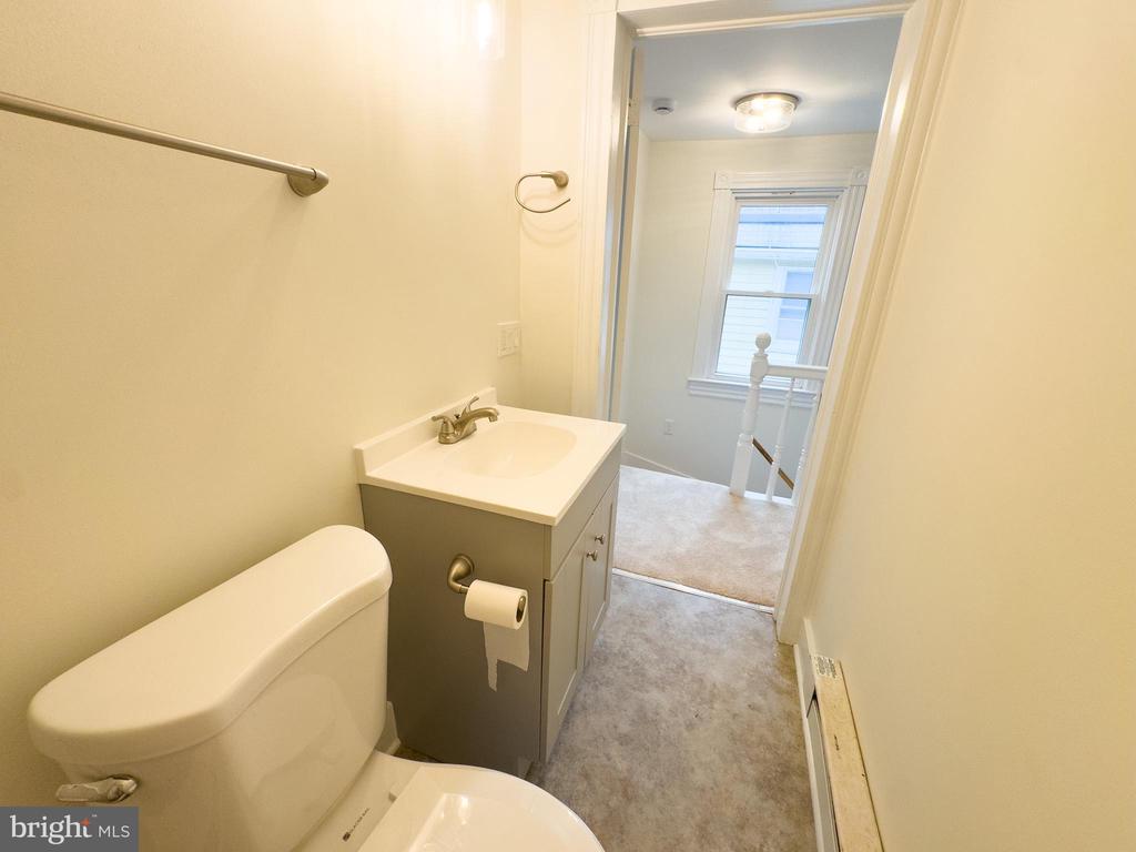 213 W B STREET