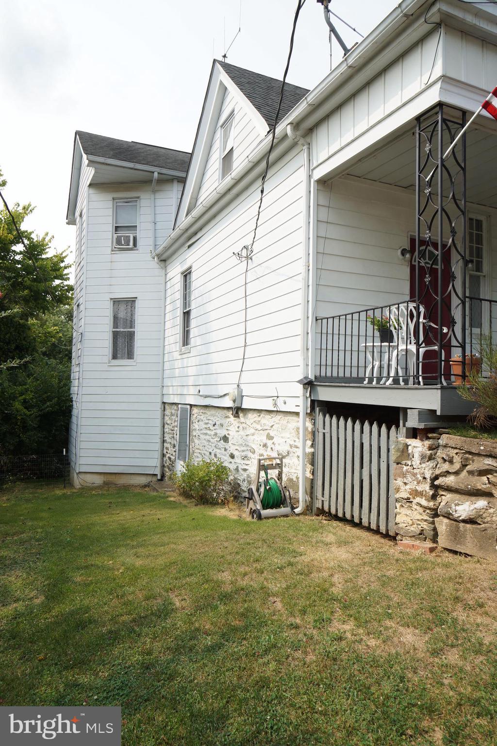 111 4TH AVENUE