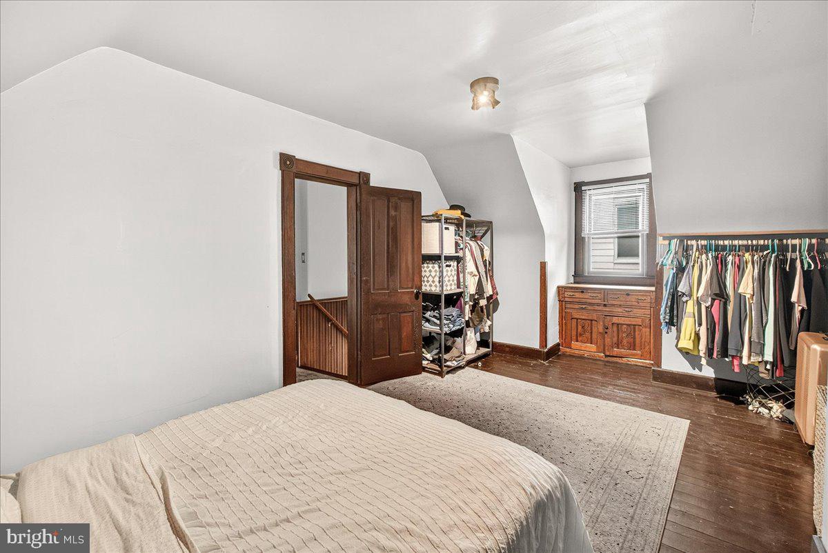 111 4TH AVENUE