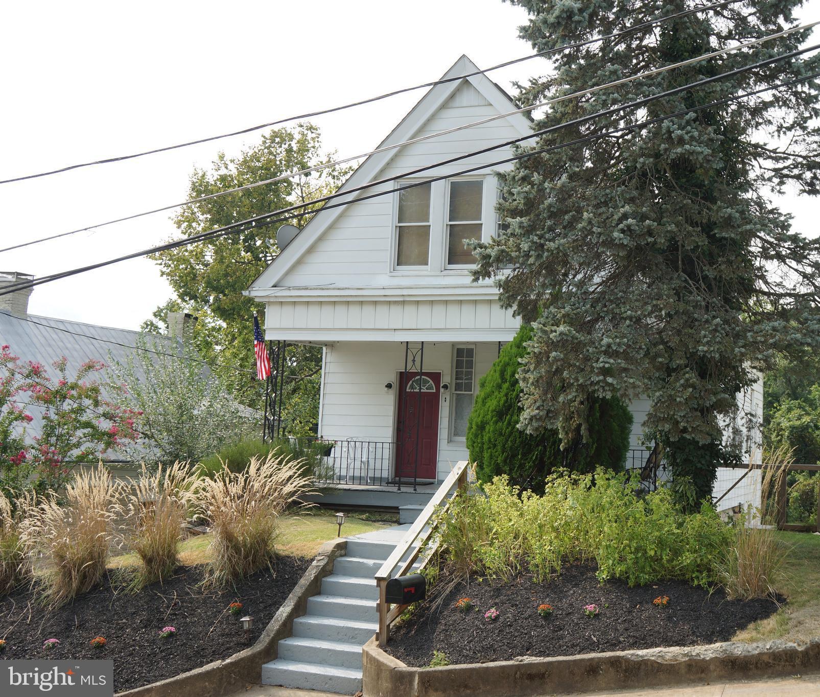 111 4TH AVENUE