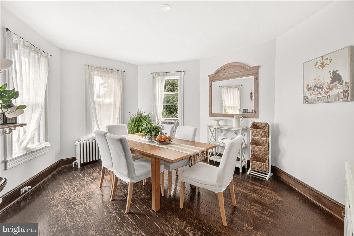 111 4TH AVENUE