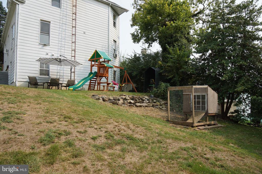 111 4TH AVENUE