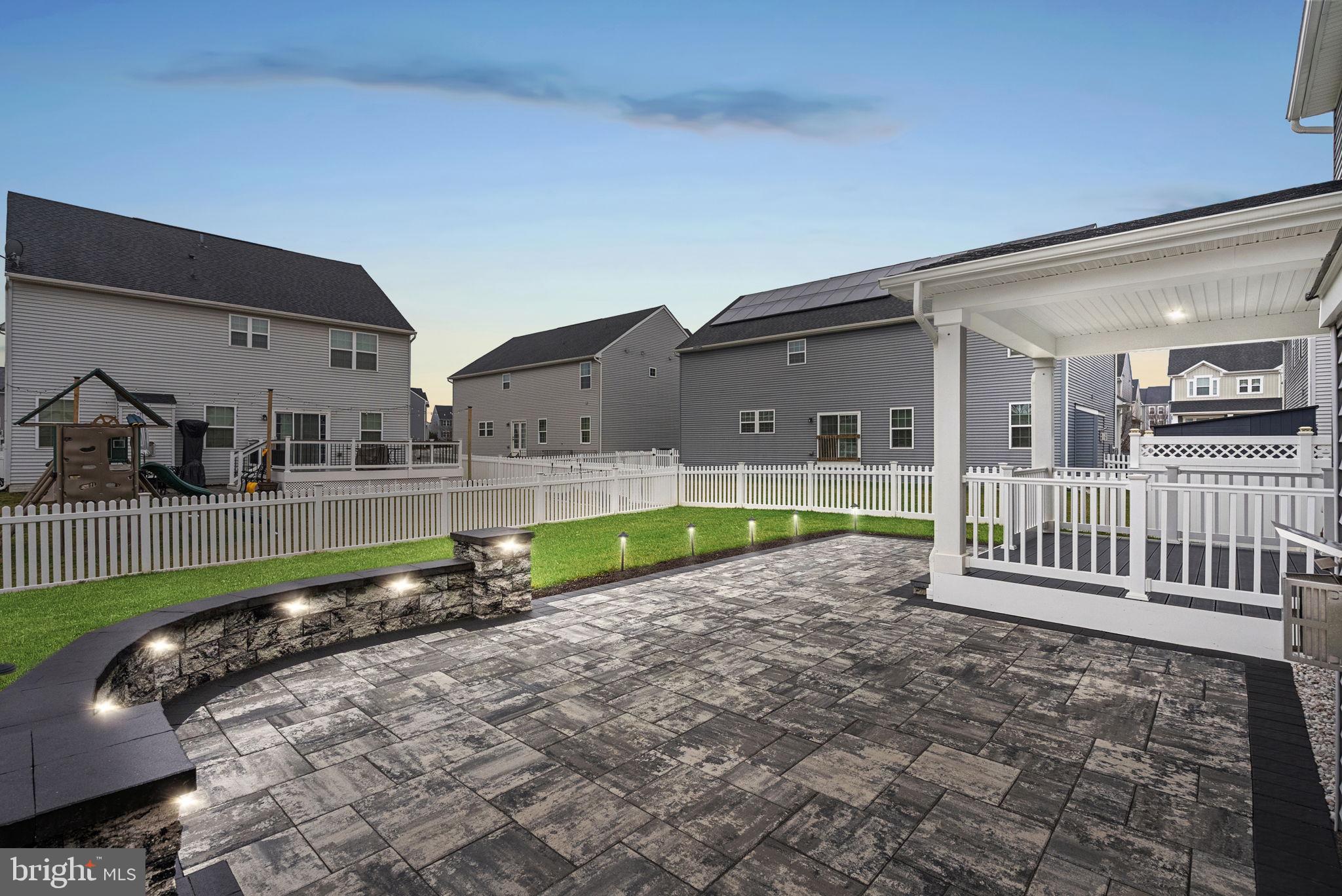 5246 RED MAPLE DRIVE