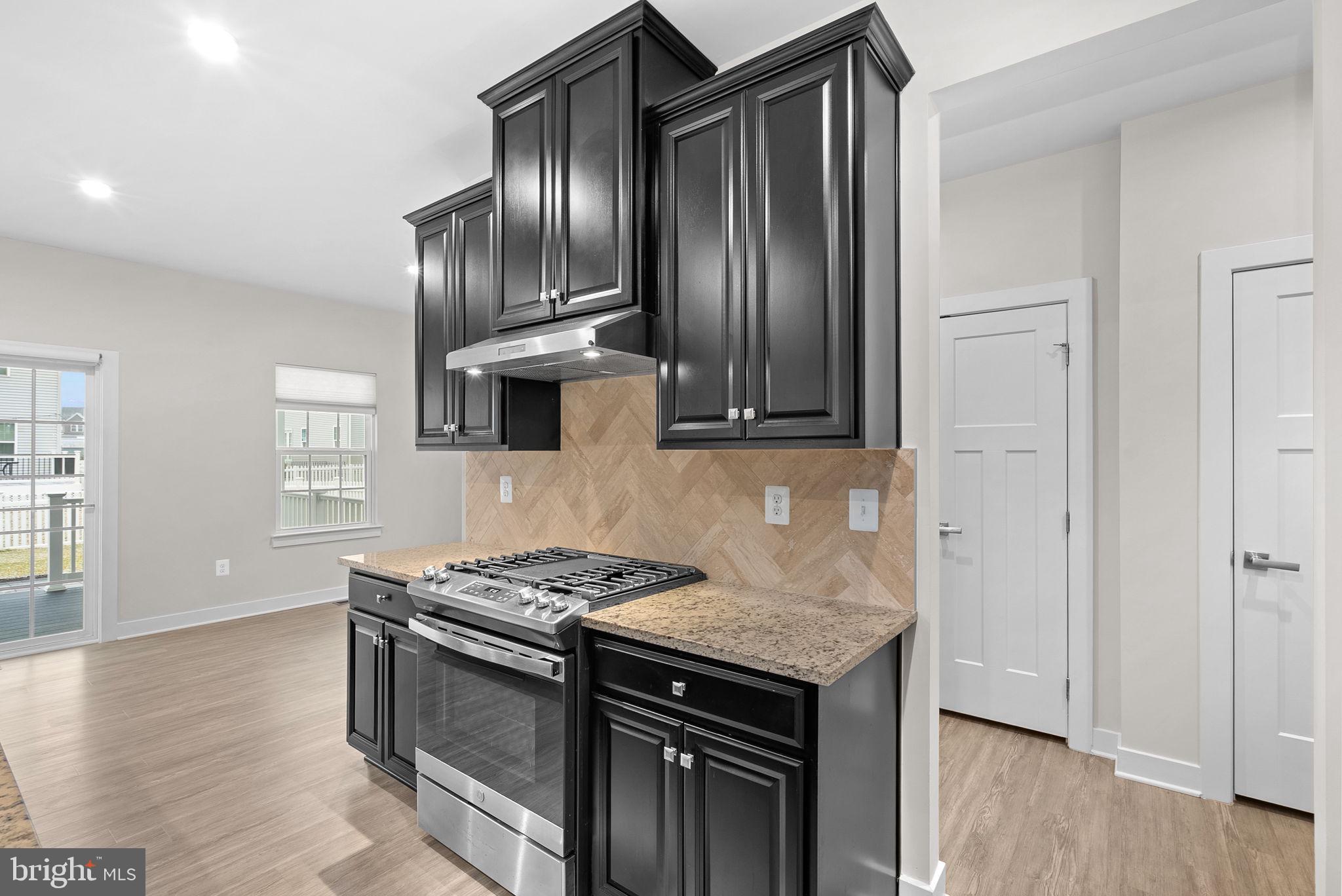 5246 RED MAPLE DRIVE