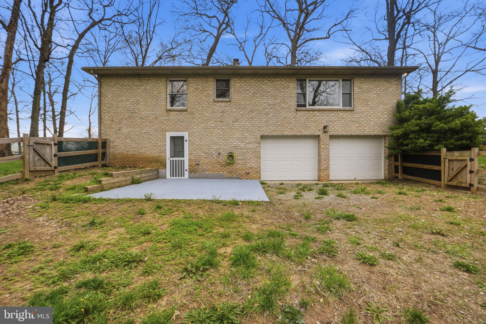 11818 CASH SMITH ROAD
