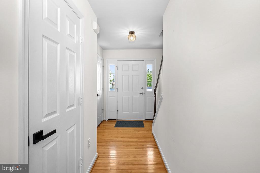 202 WINTER BROOK COURT