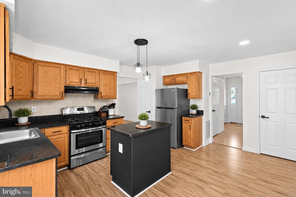 202 WINTER BROOK COURT