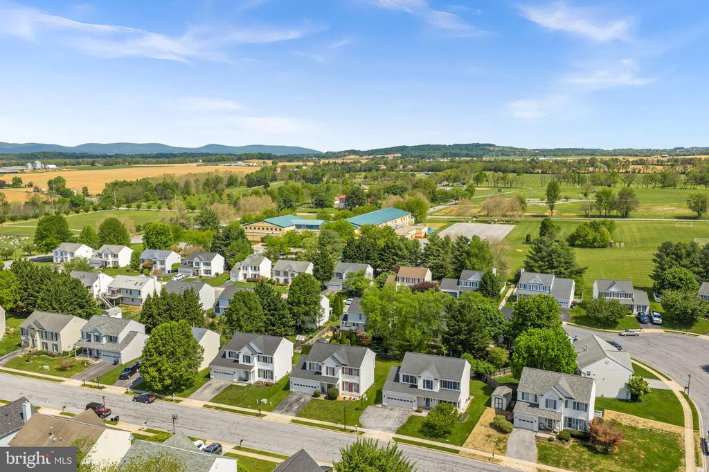 202 WINTER BROOK COURT