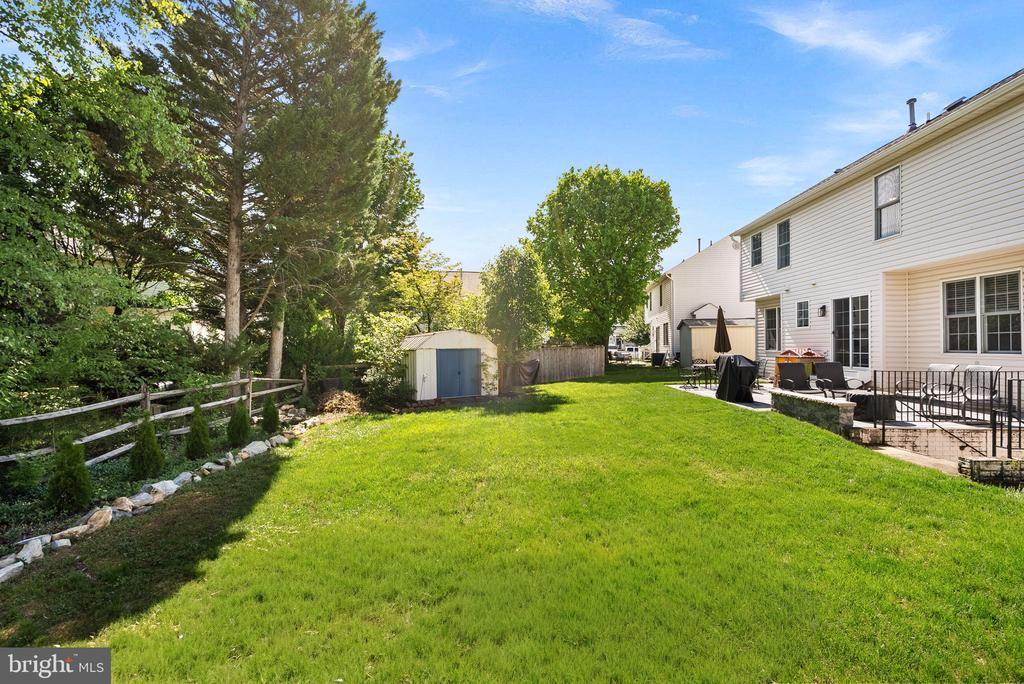 202 WINTER BROOK COURT