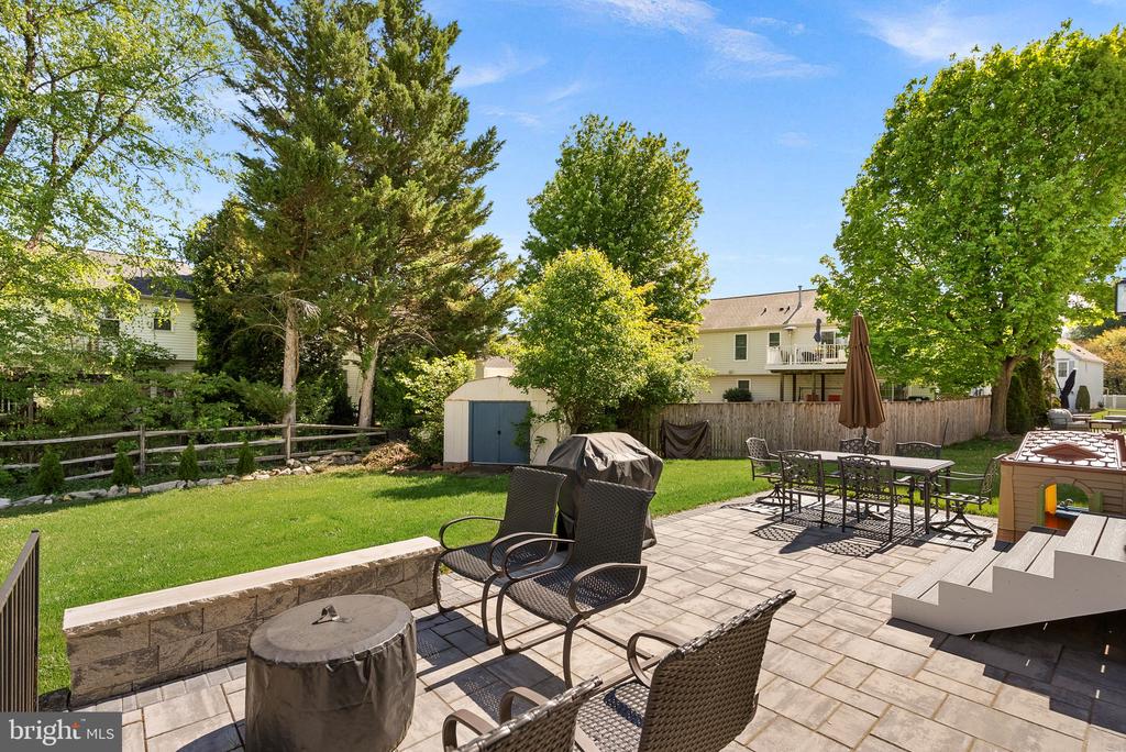 202 WINTER BROOK COURT