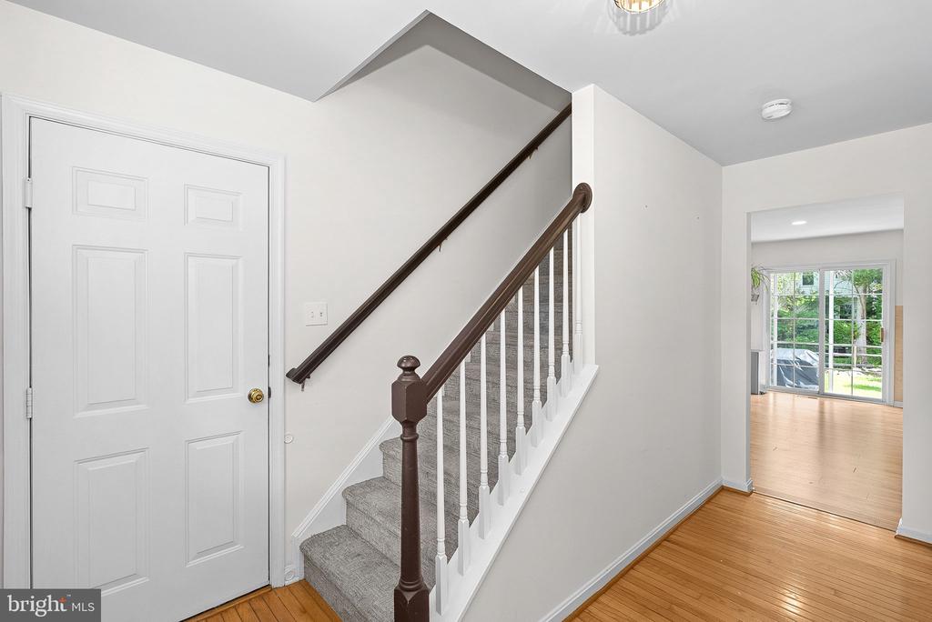 202 WINTER BROOK COURT