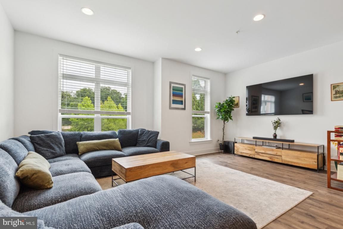 3106 ROYAL FERN PLACE