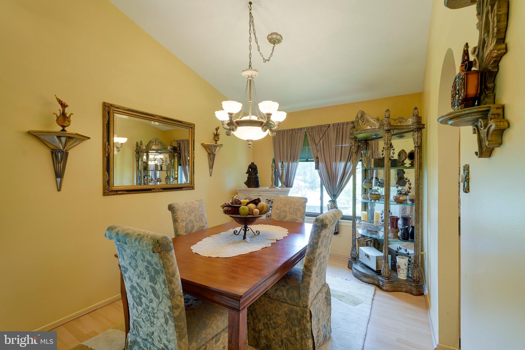 10408 MERCADO WAY