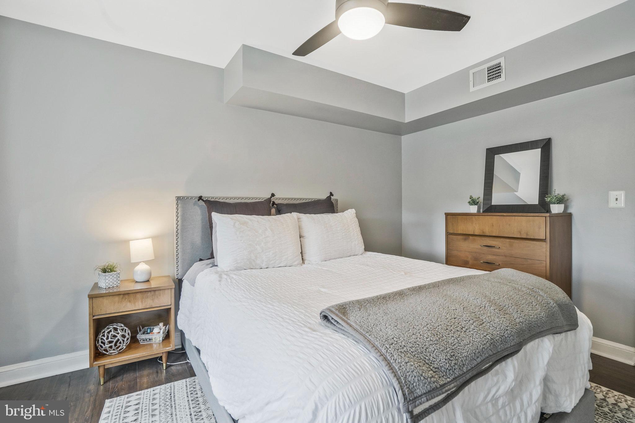 22 S OLD GLEBE ROAD 102-D