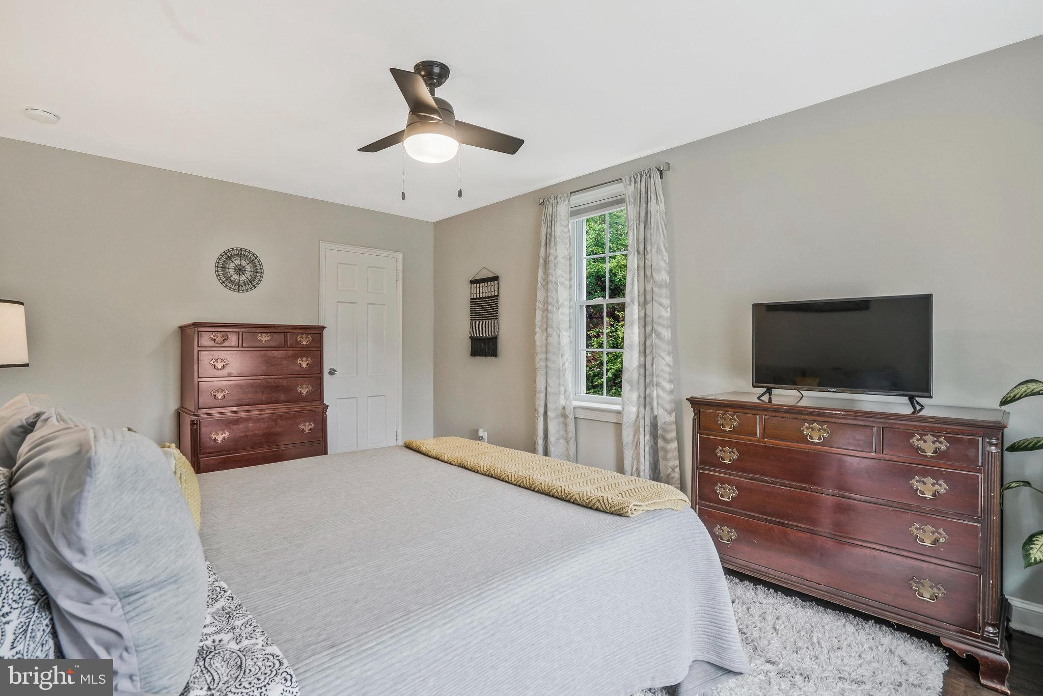 22 S OLD GLEBE ROAD 102-D