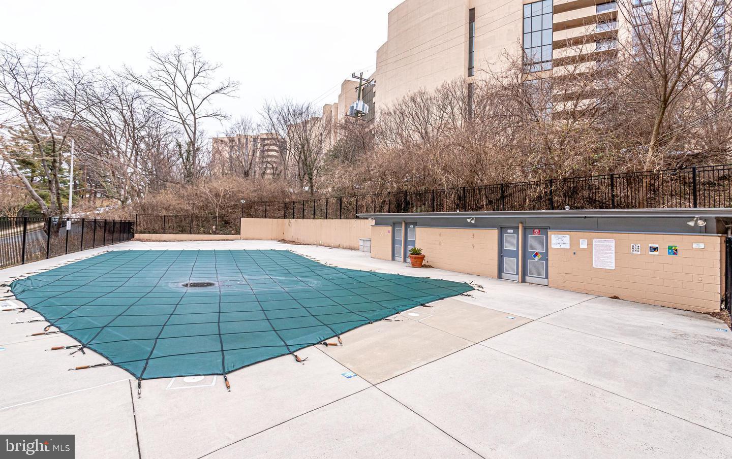 1200 S ARLINGTON RIDGE ROAD 608