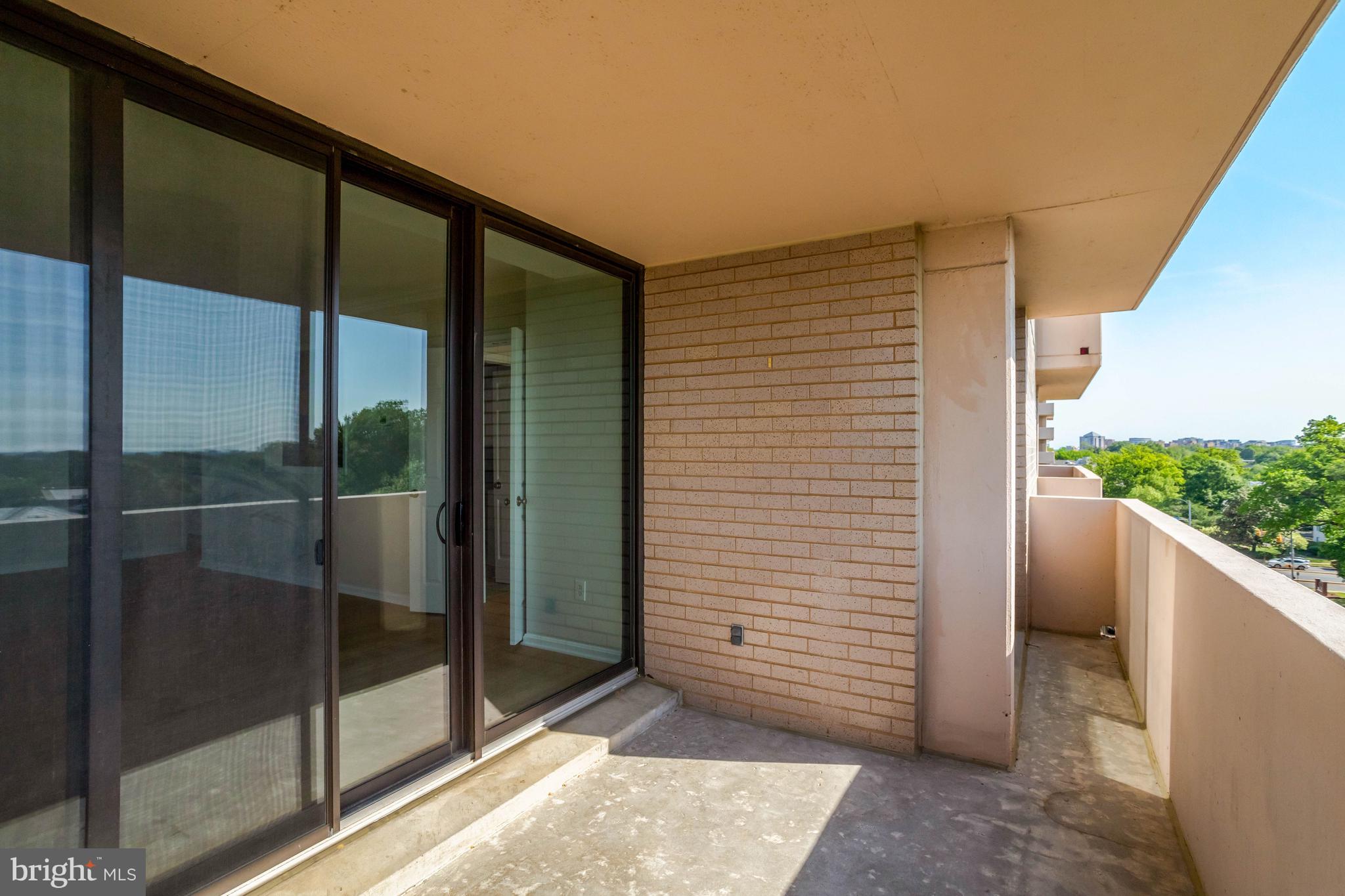 4141 HENDERSON ROAD N 606