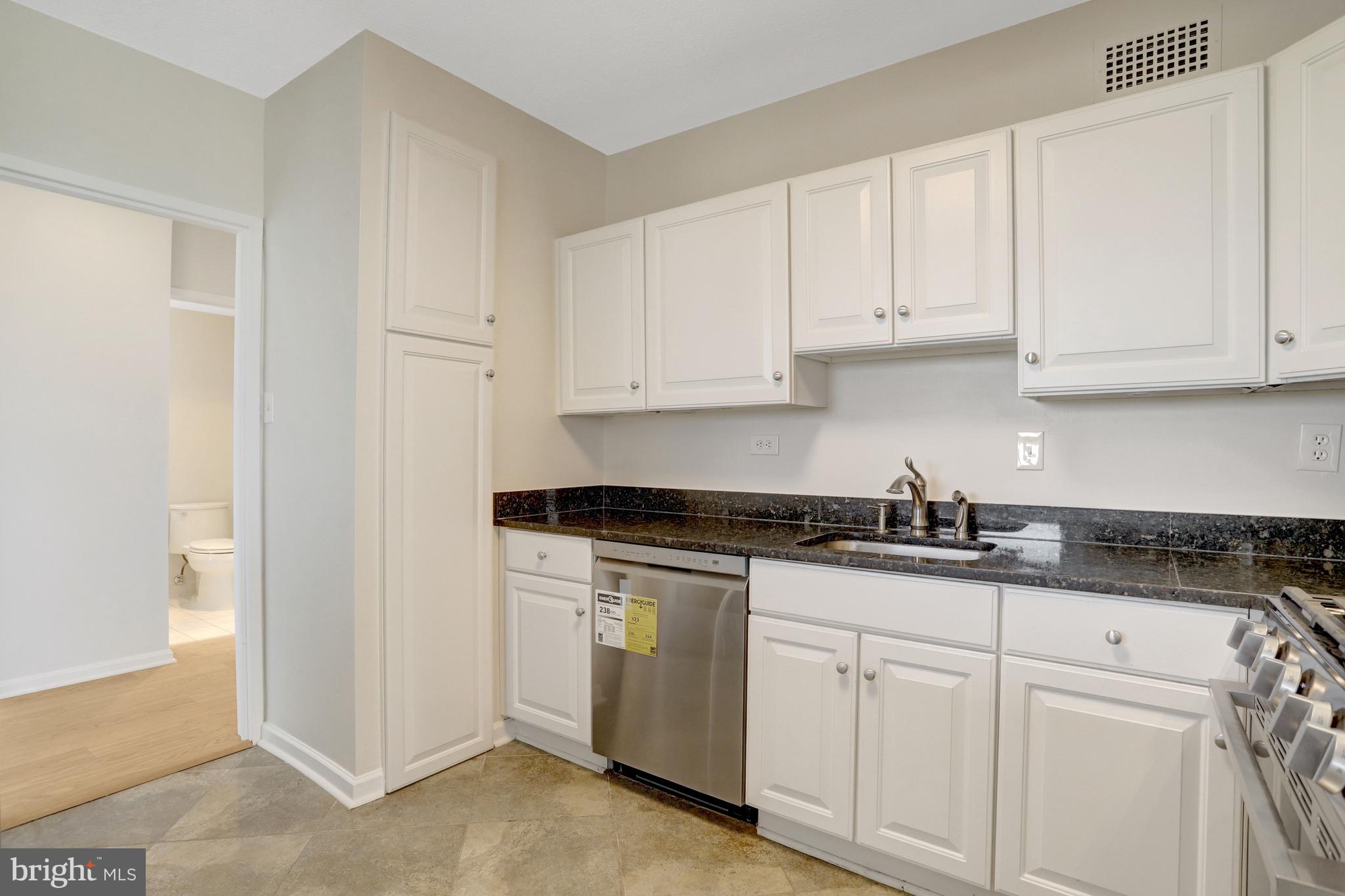 4141 HENDERSON ROAD N 606