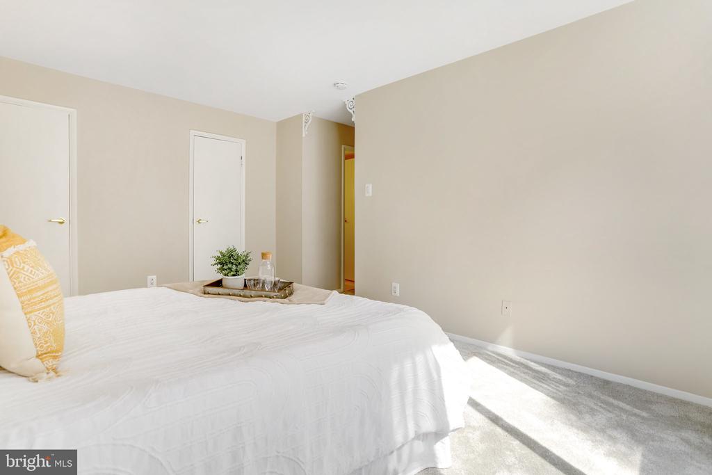 509 N ARMISTEAD STREET N 101