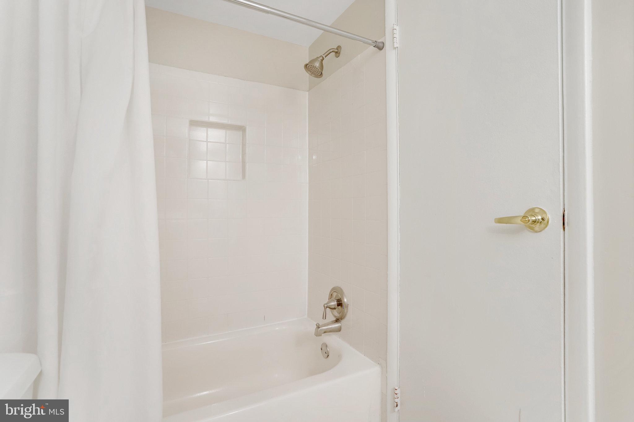 509 N ARMISTEAD STREET N 101