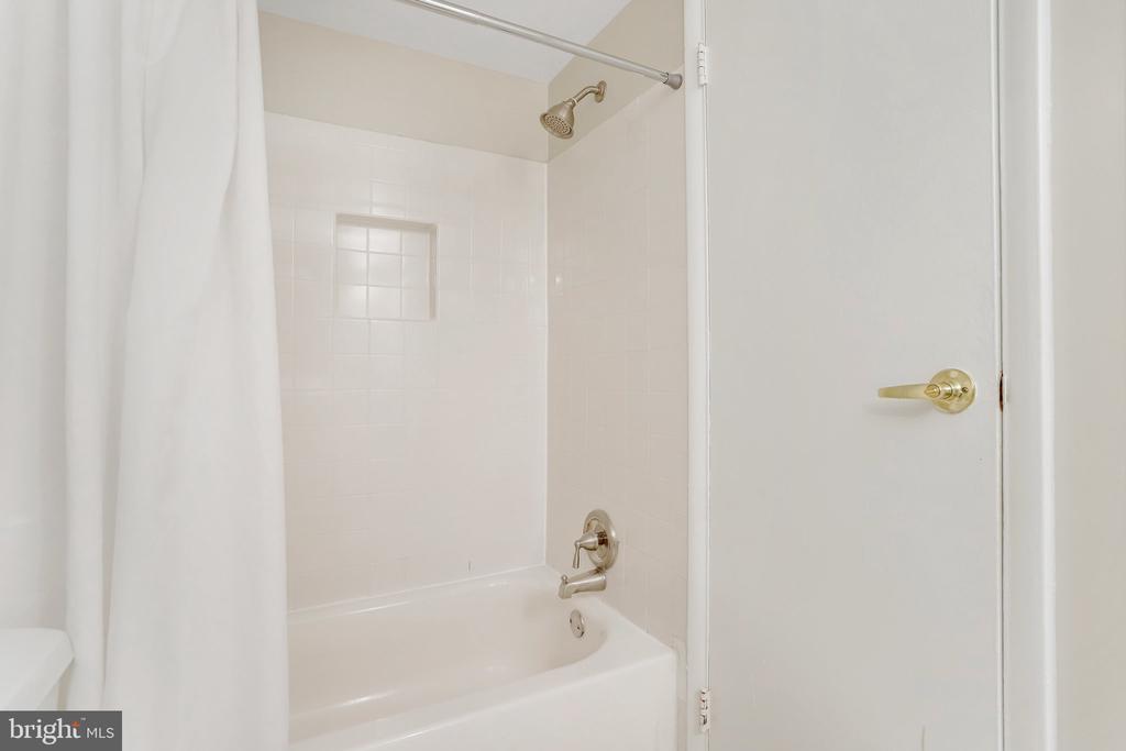 509 N ARMISTEAD STREET N 101