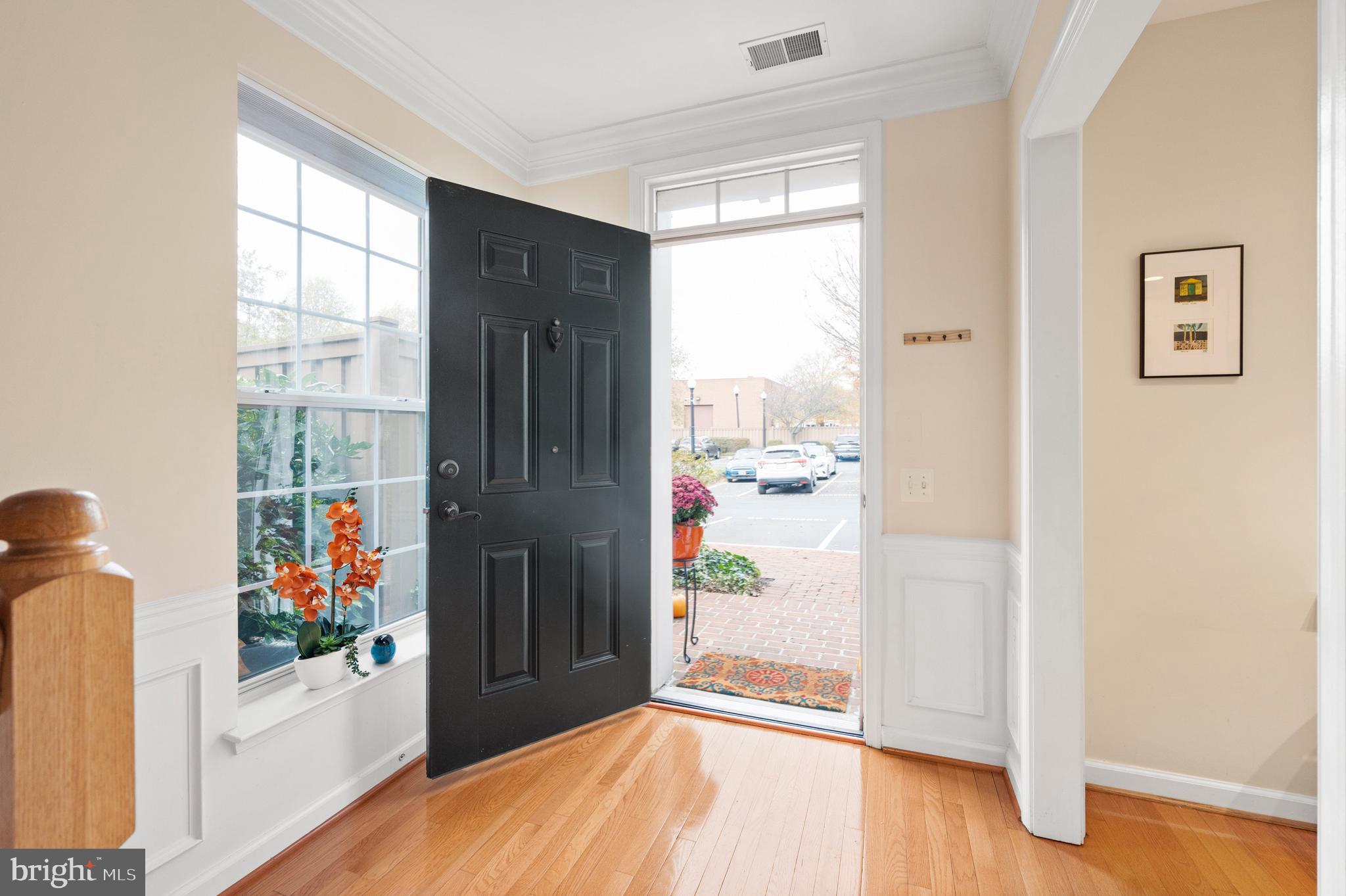 1424 ROUNDHOUSE LANE 85